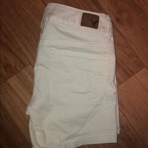 White American Eagle Outfitters Shorts